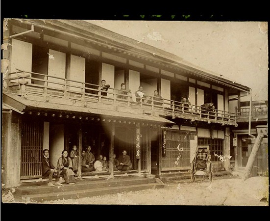 明治２９年 赤湯にて内湯落成堺屋本店 現在の大文字屋さん駐車場