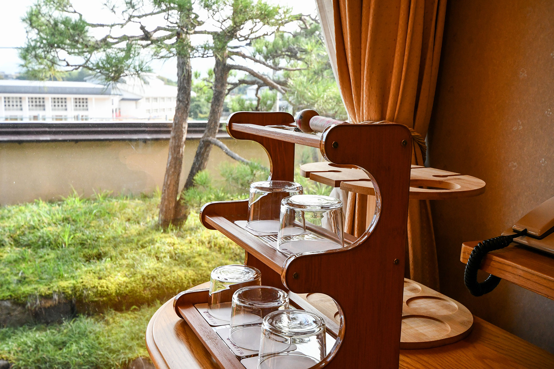 kaminoyamaonsen-tsukiokahotel-senkeien-hanare-hagi-washitsu-suite-onsentsuki-hinokiburo-19