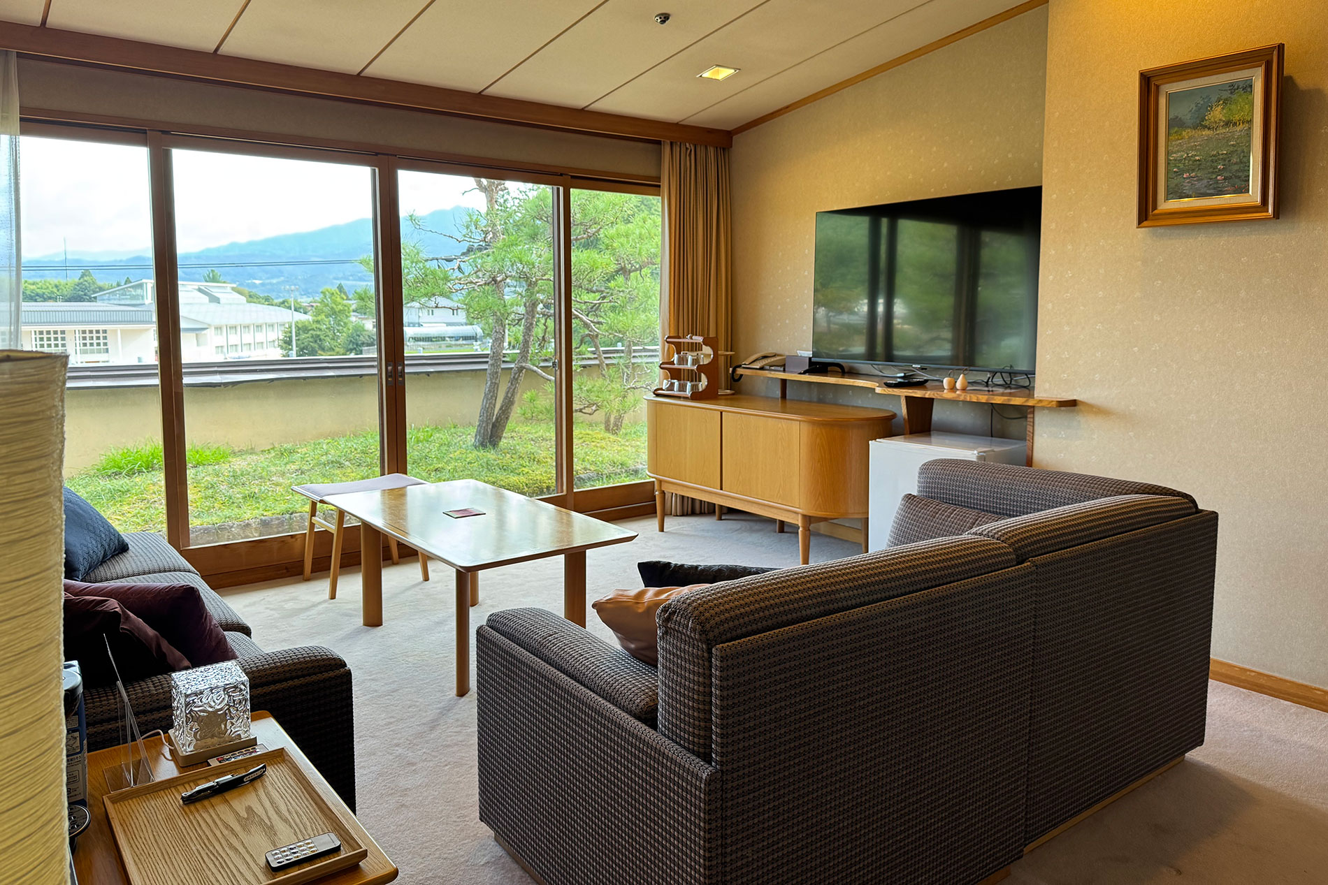 kaminoyamaonsen-tsukiokahotel-senkeien-hanare-hagi-washitsu-suite-onsentsuki-hinokiburo-7