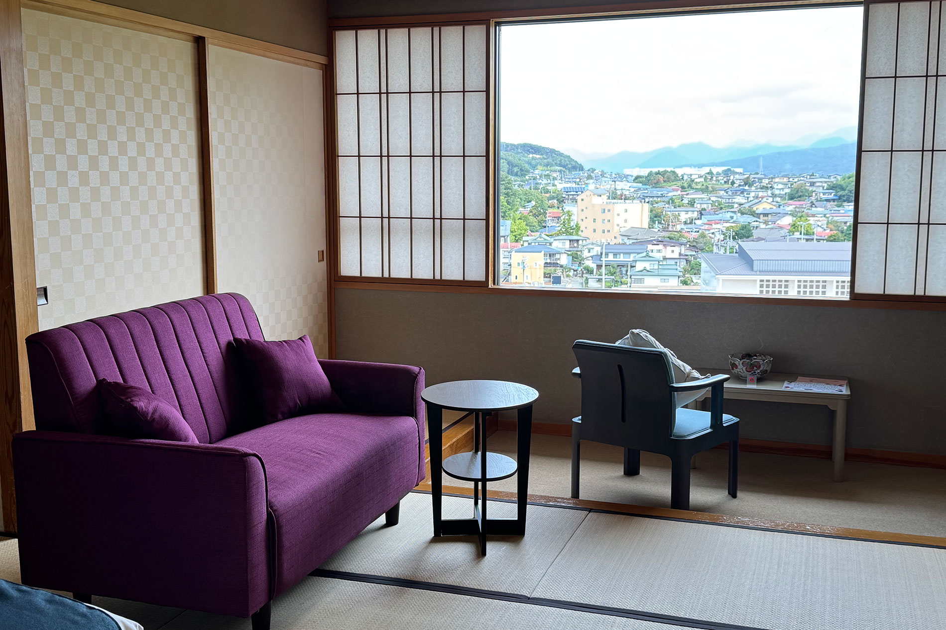 kaminoyamaonsen-tsukiokahotel-senkeien-kitanomaru-washitsu-zaou-washitsu-tatami-twin-bed-(4)